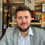 Роман Гукалов